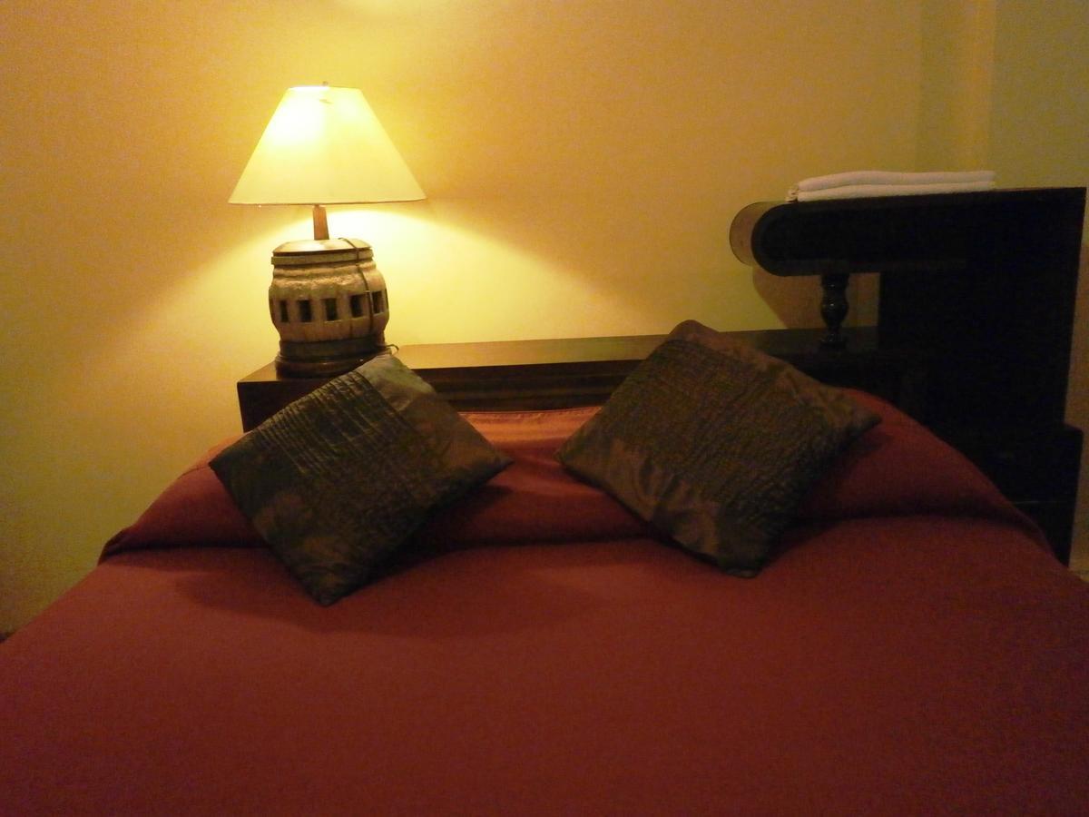 True Home Hotel Balabag  Экстерьер фото